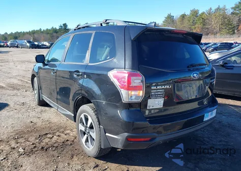2017 Subaru Forester 2.5I Premium из США, поврежденный, VIN JF2SJAGC1HH436169